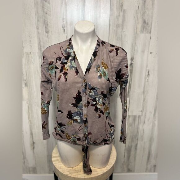 Purple floral long sleeve - Picture 2 of 6